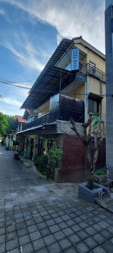 Tuban Torres Accommodation Kuta Lombok Extérieur photo